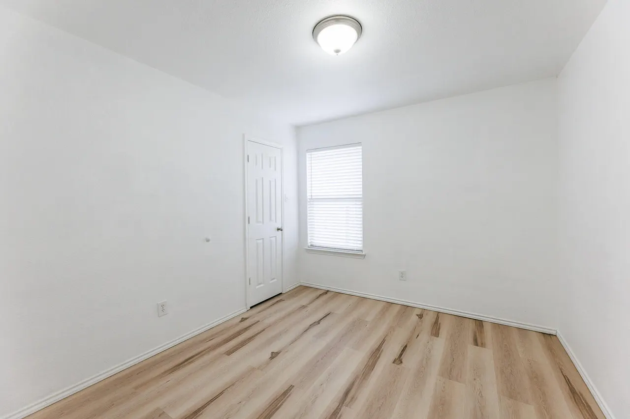 Photo 31 — 6906 37th Street, Lubbock, TX 79407
