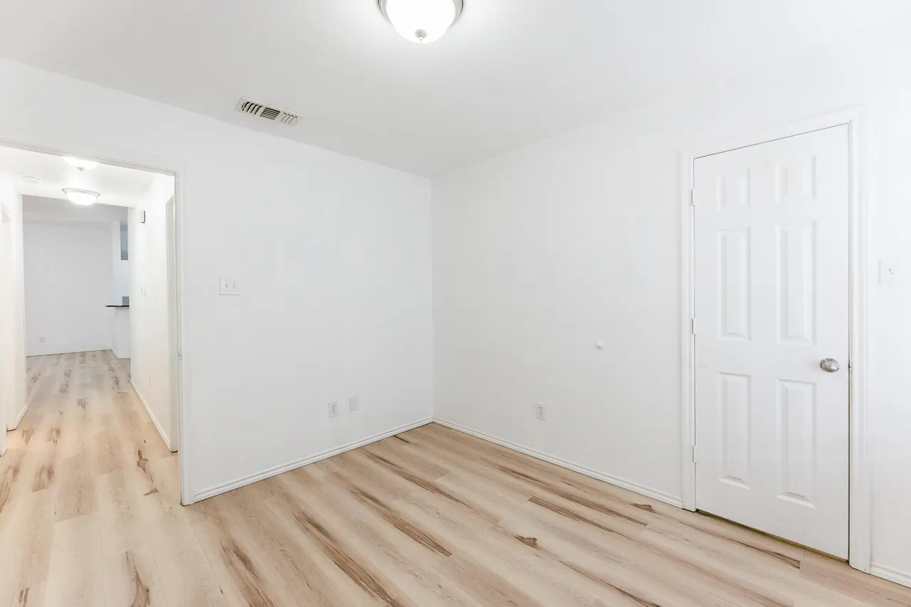 Photo 32 — 6906 37th Street, Lubbock, TX 79407
