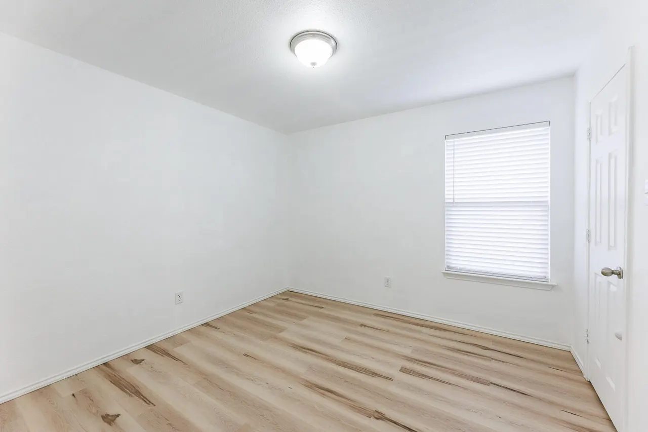 Photo 34 — 6906 37th Street, Lubbock, TX 79407
