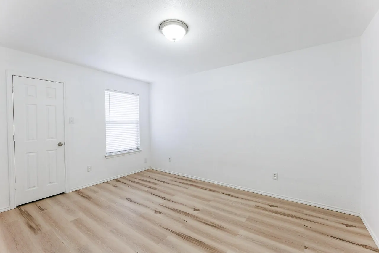 Photo 40 — 6906 37th Street, Lubbock, TX 79407