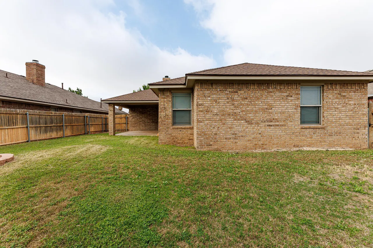 Photo 47 — 6906 37th Street, Lubbock, TX 79407