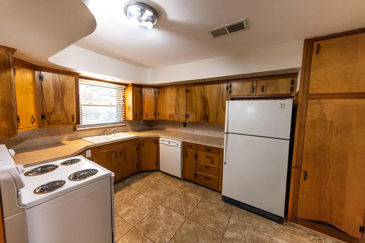 Photo 3 — 3501 46th Street, Lubbock, TX 79413