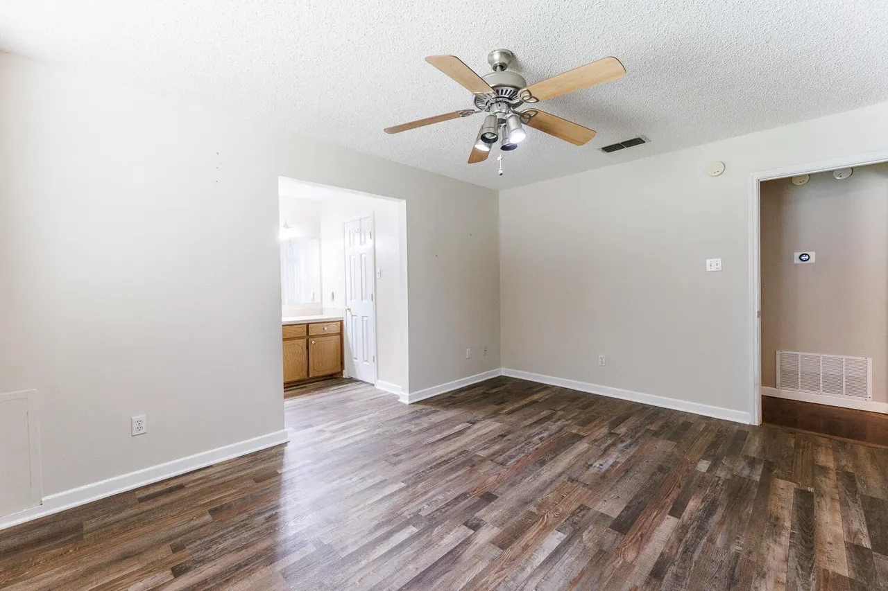 Photo 19 — 6301 33rd Street, Lubbock, TX 79407