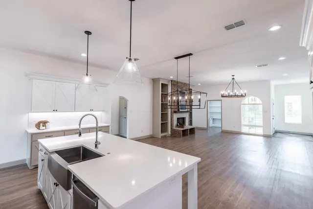 Photo 7 — 4018 137th Street, Lubbock, TX 79423