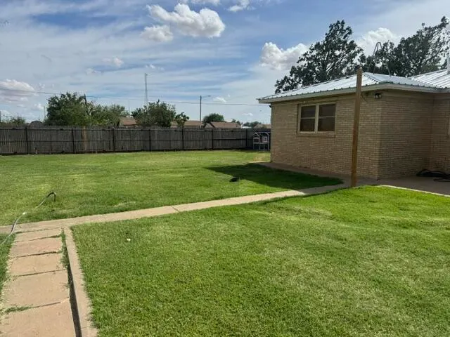 Photo 4 — 1208 Main Avenue, Ralls, TX 79357
