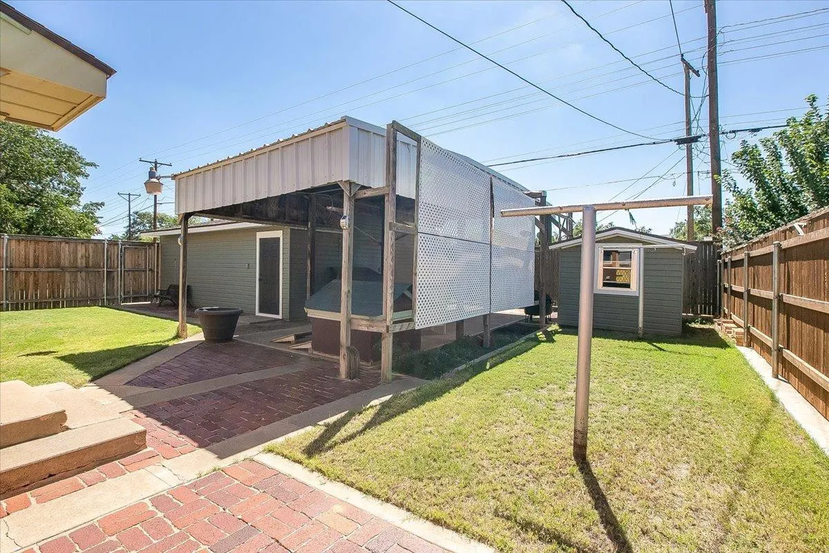 Photo 3 — 2801 62nd Street, Lubbock, TX 79413