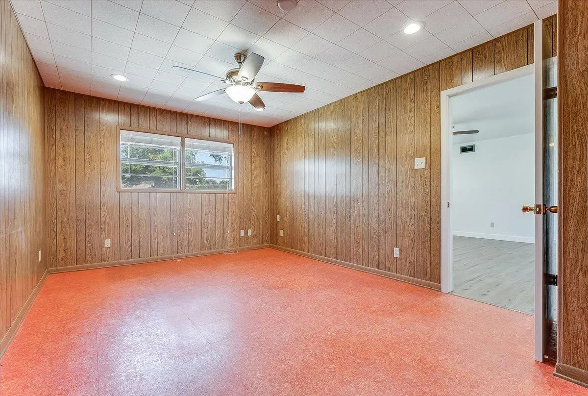 Photo 15 — 2801 62nd Street, Lubbock, TX 79413