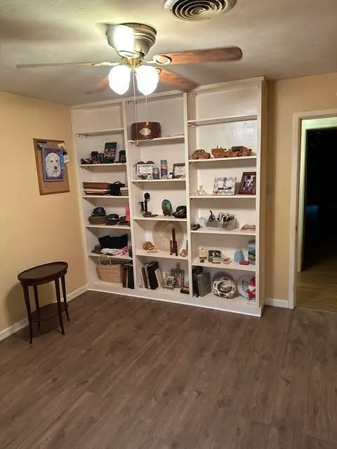 Photo 14 — 5417 7th Street, Lubbock, TX 79416