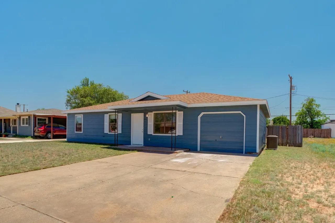 Photo 3 — 4421 Kemper Street, Lubbock, TX 79416