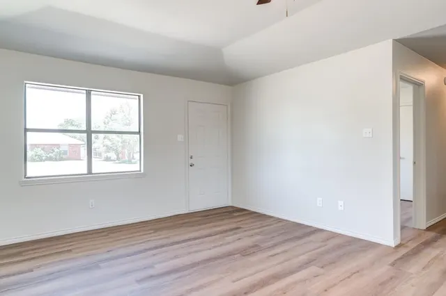 Photo 7 — 4421 Kemper Street, Lubbock, TX 79416