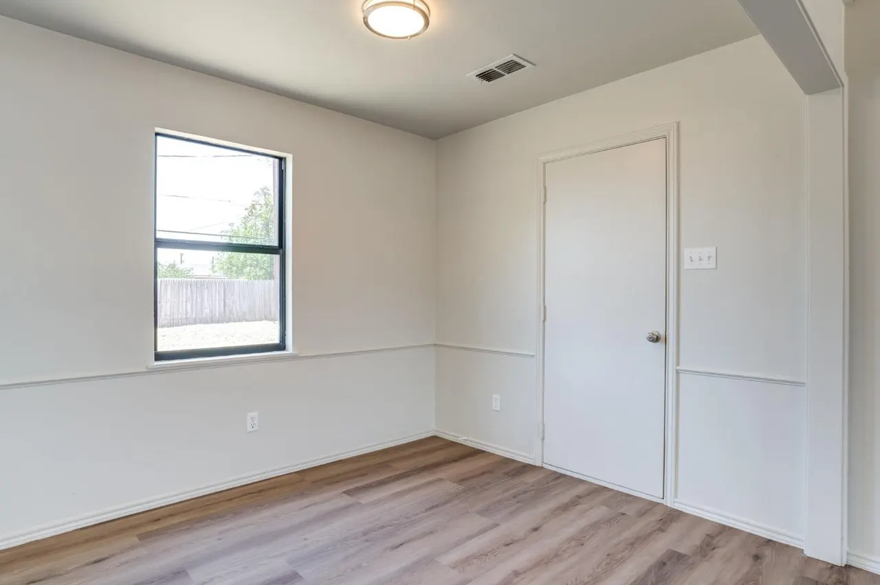 Photo 11 — 4421 Kemper Street, Lubbock, TX 79416