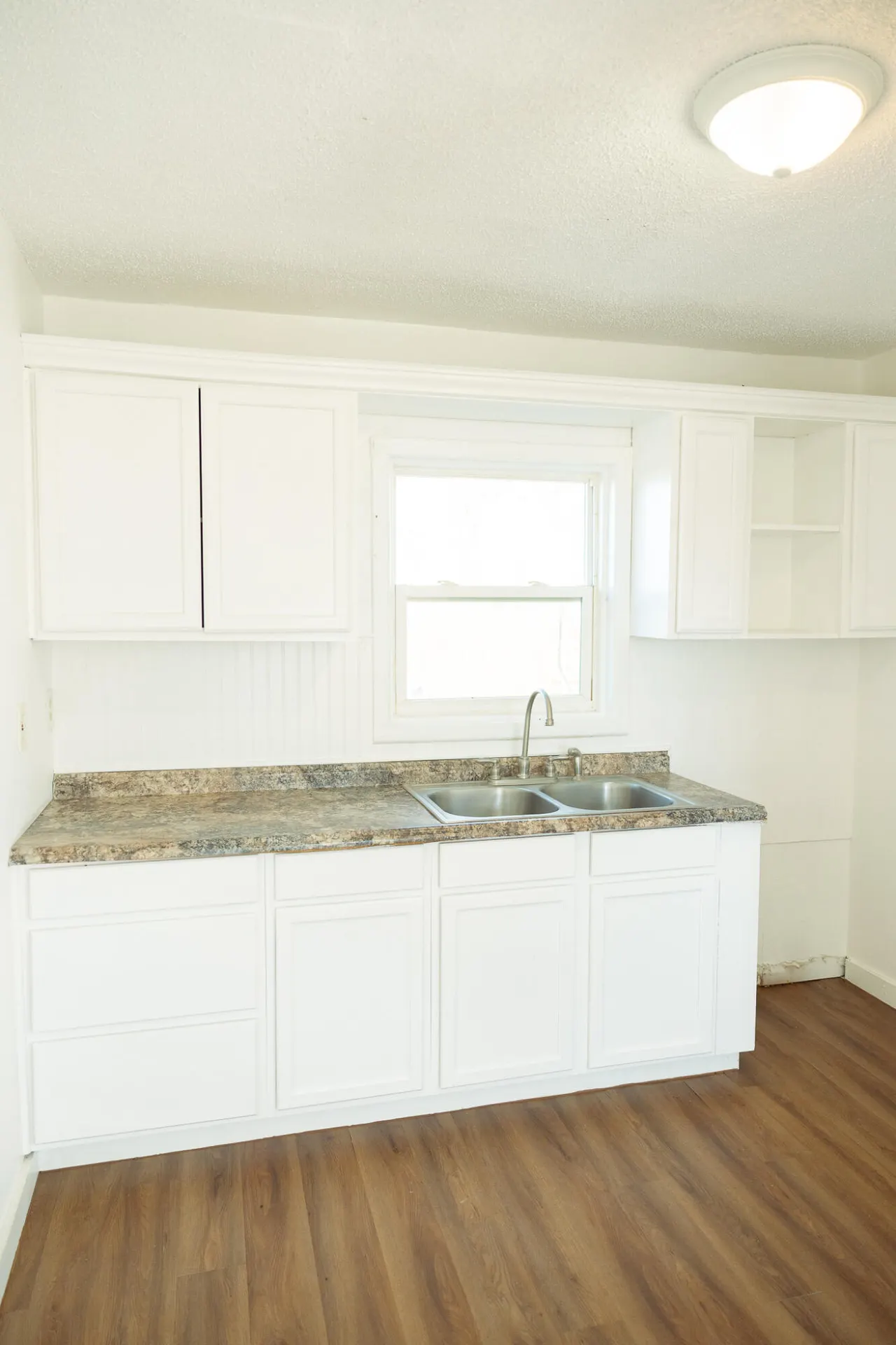 Photo 3 — 921 W 11th Street, Littlefield, TX 79339