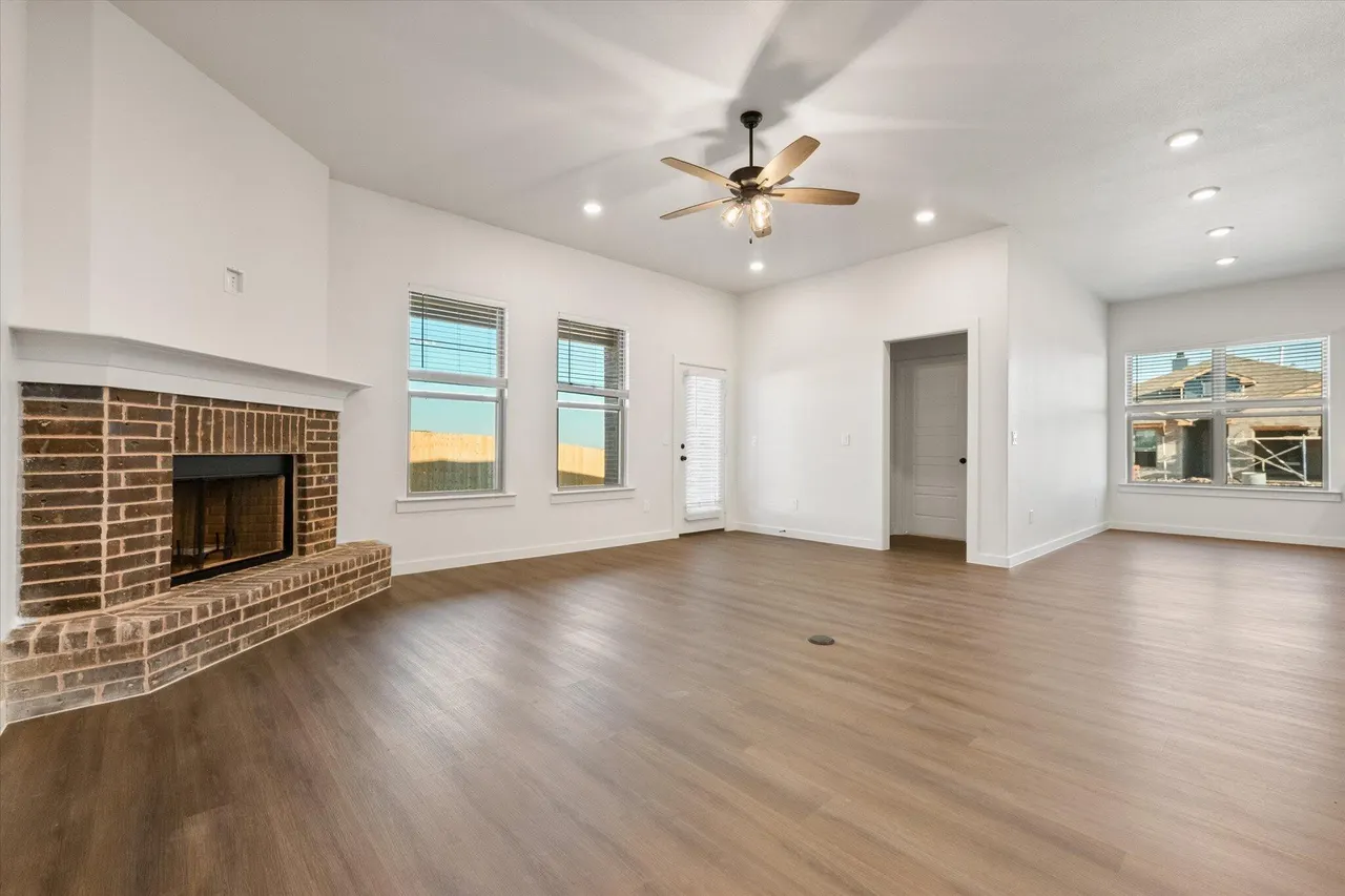 Photo 6 — 12009 Justice Avenue, Lubbock, TX 79424