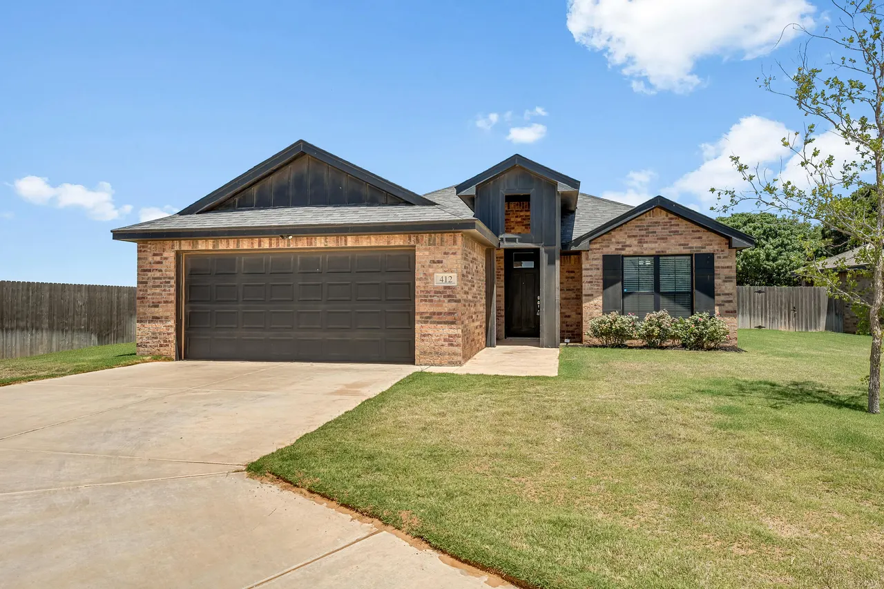 Front exterior — 412 Cowboy Lane, Wolfforth, TX 79382