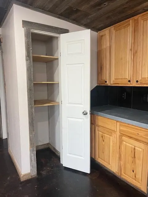 Photo 12 — 3920 Avenue U, Lubbock, TX 79412