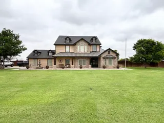 Sold home at 201 Avenue N