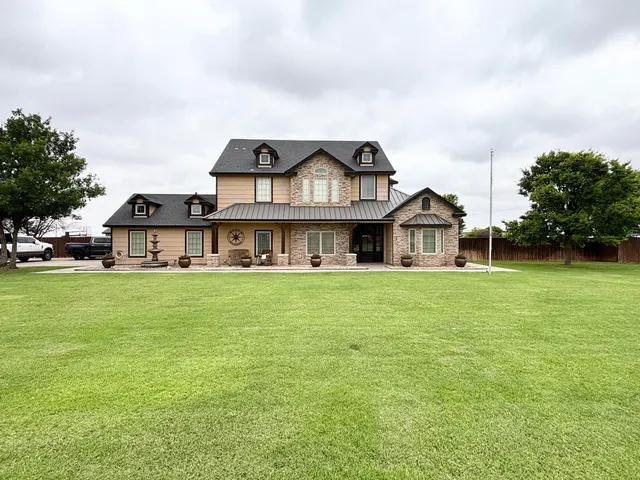 Front exterior — 201 Avenue N, Abernathy, TX 79311