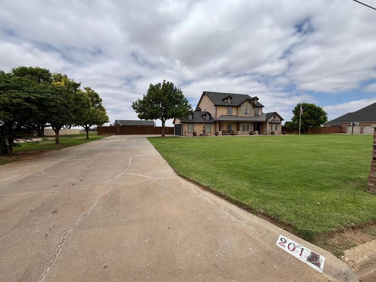 Photo 6 — 201 Avenue N, Abernathy, TX 79311