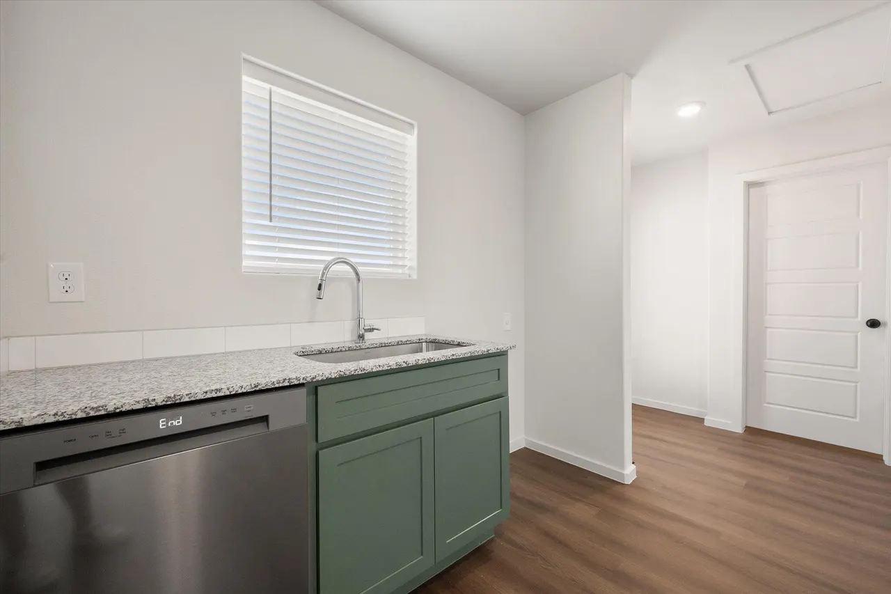 Photo 13 — 8313 25th Street, Lubbock, TX 79407