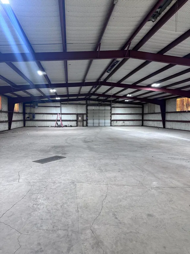 Photo 4 — 4809 W Loop 289 Acc Road, Lubbock, TX 79414