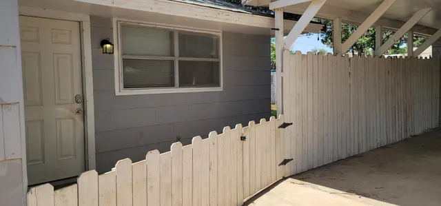 Photo 4 — 2214 40th Street, Lubbock, TX 79412