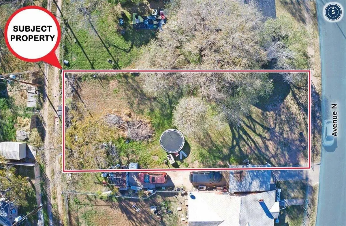 Photo 4 — 1915 Avenue N, Lubbock, TX 79411