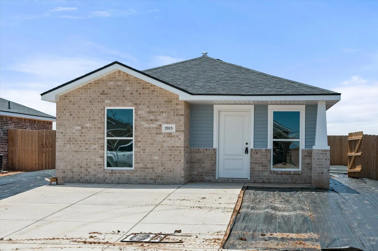 Front exterior — 2013 Tractor Avenue, Wolfforth, TX 79382