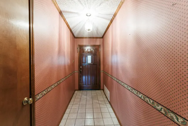 Photo 5 — 6012 73rd Street, Lubbock, TX 79424