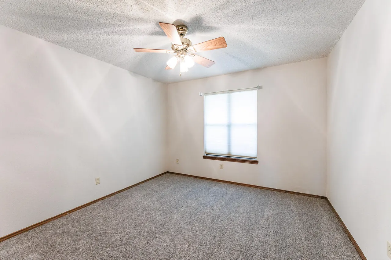 Photo 42 — 6012 73rd Street, Lubbock, TX 79424