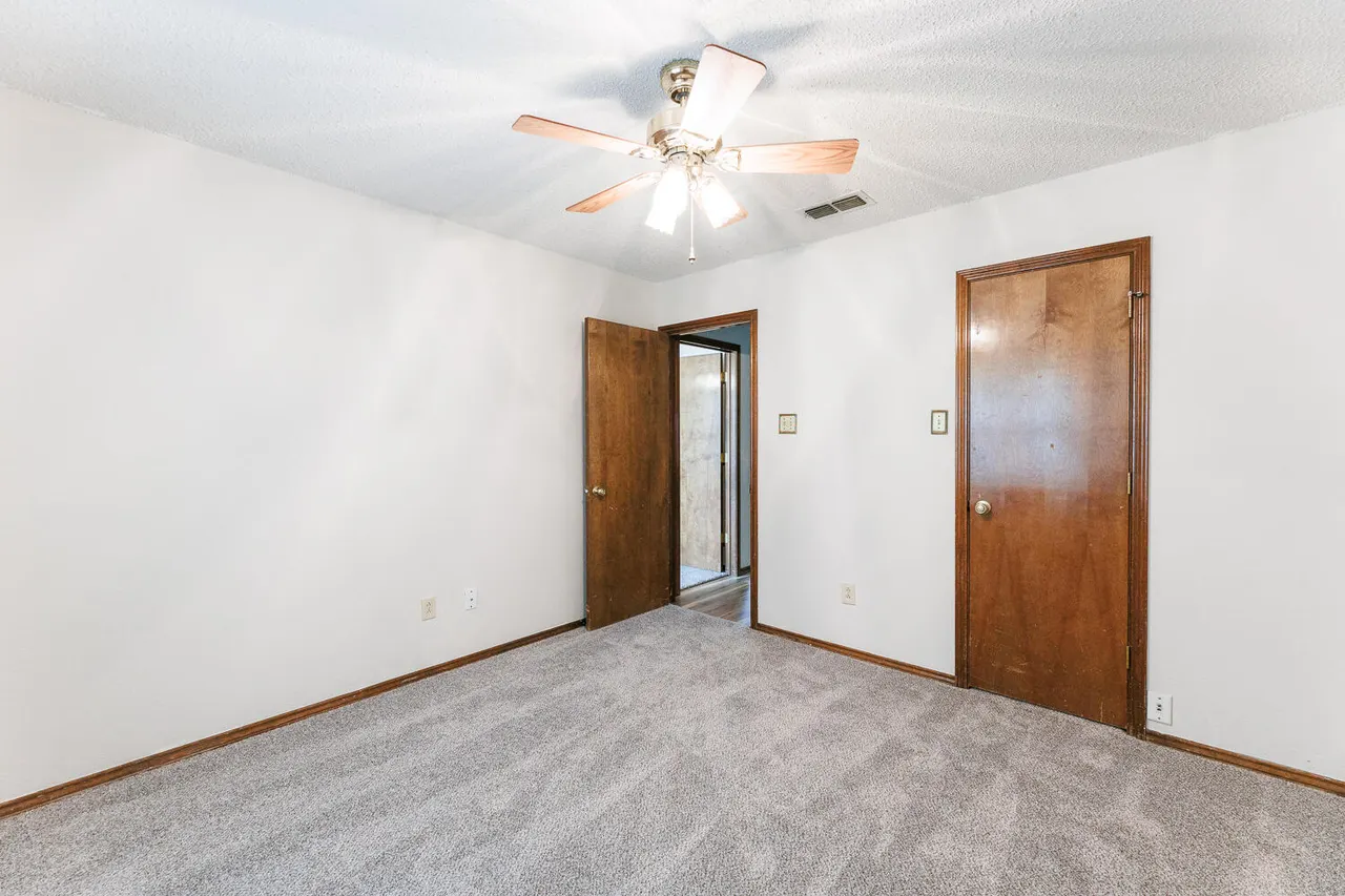 Photo 41 — 6012 73rd Street, Lubbock, TX 79424