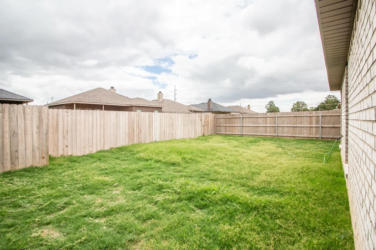 Photo 19 — 3213 Waverly Avenue, Lubbock, TX 79407