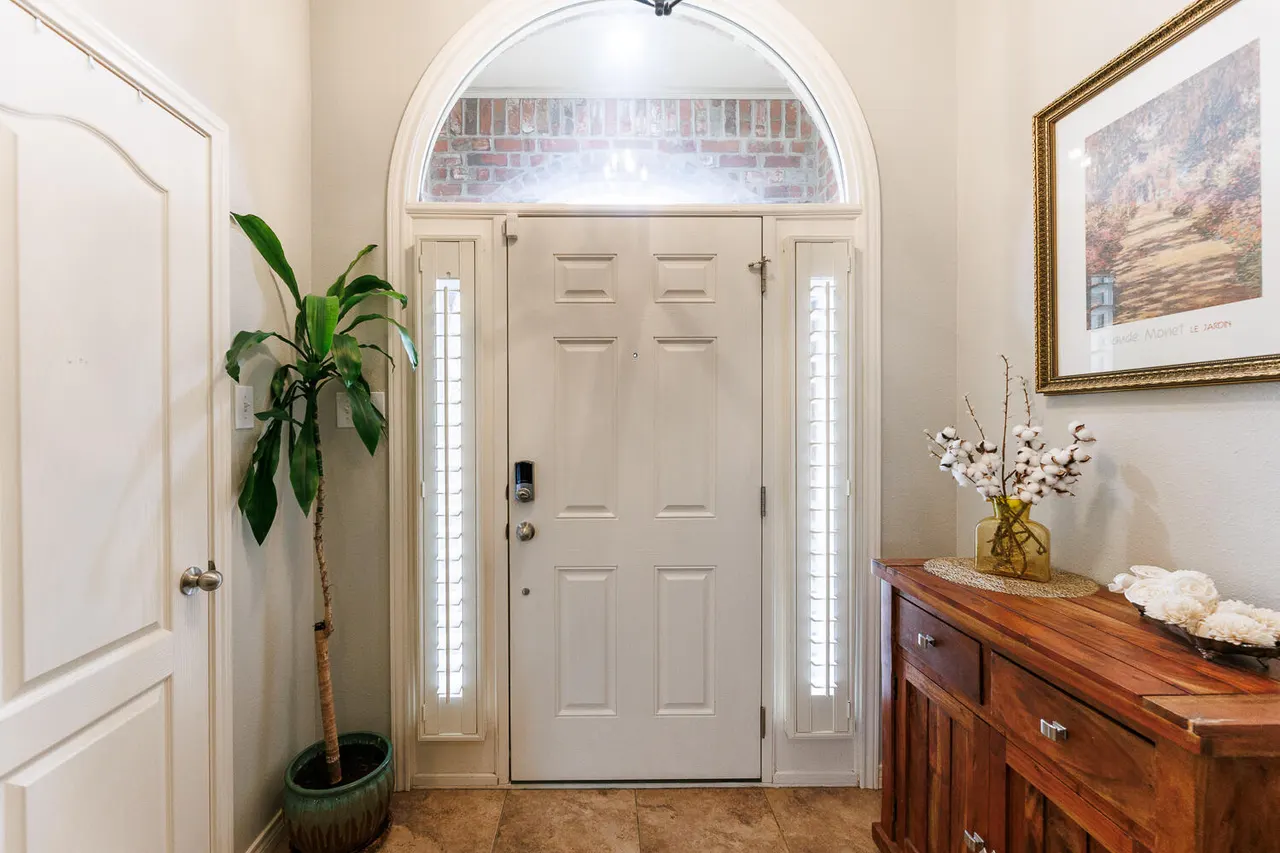 Photo 9 — 6010 103rd Street, Lubbock, TX 79424