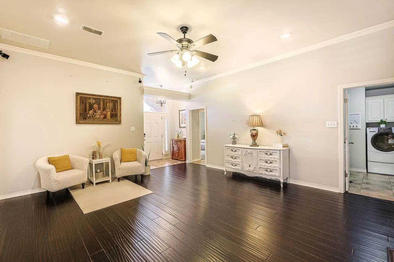 Photo 11 — 6010 103rd Street, Lubbock, TX 79424