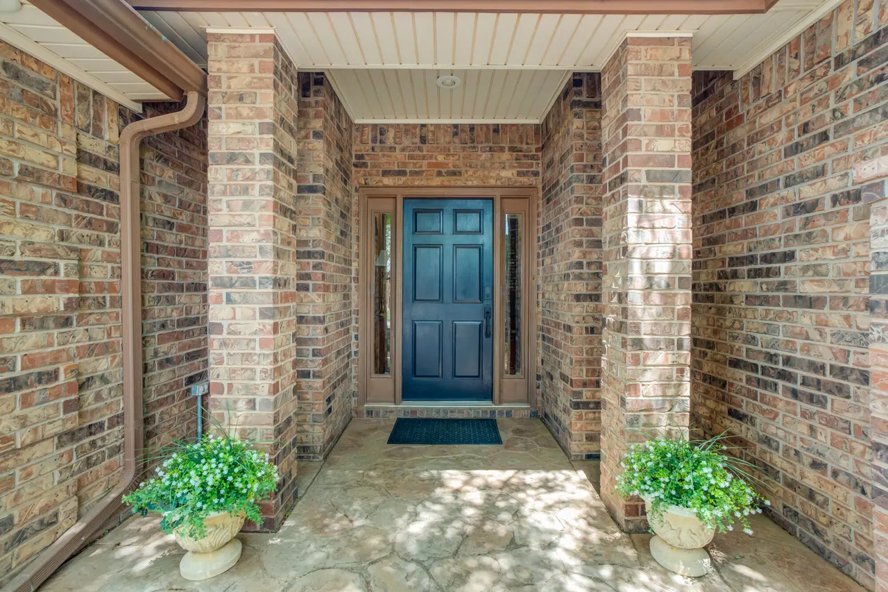 Photo 5 — 112 N York Avenue, Lubbock, TX 79416