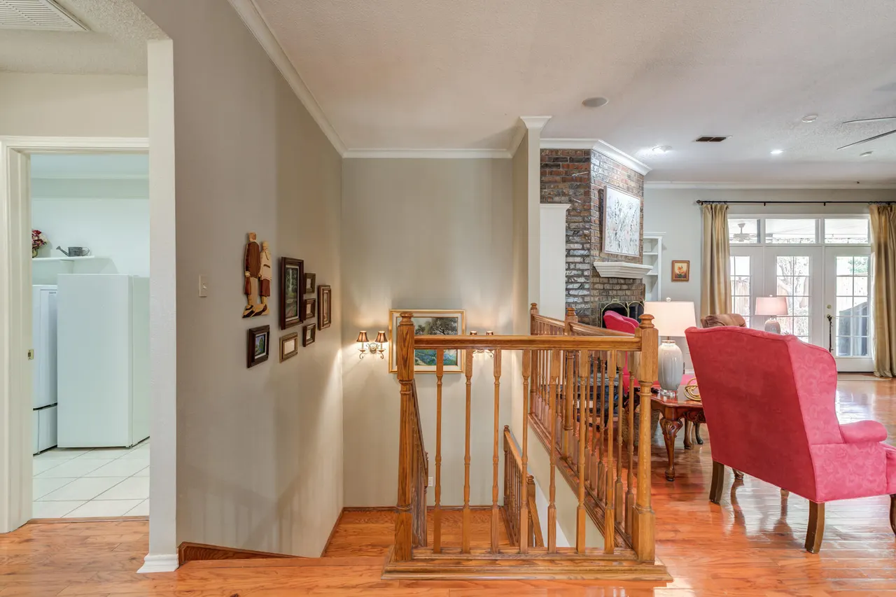 Photo 13 — 112 N York Avenue, Lubbock, TX 79416