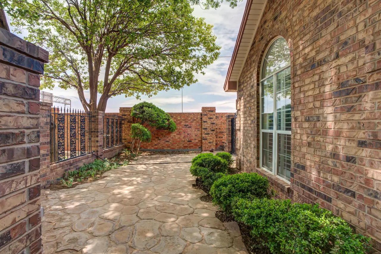 Photo 51 — 112 N York Avenue, Lubbock, TX 79416