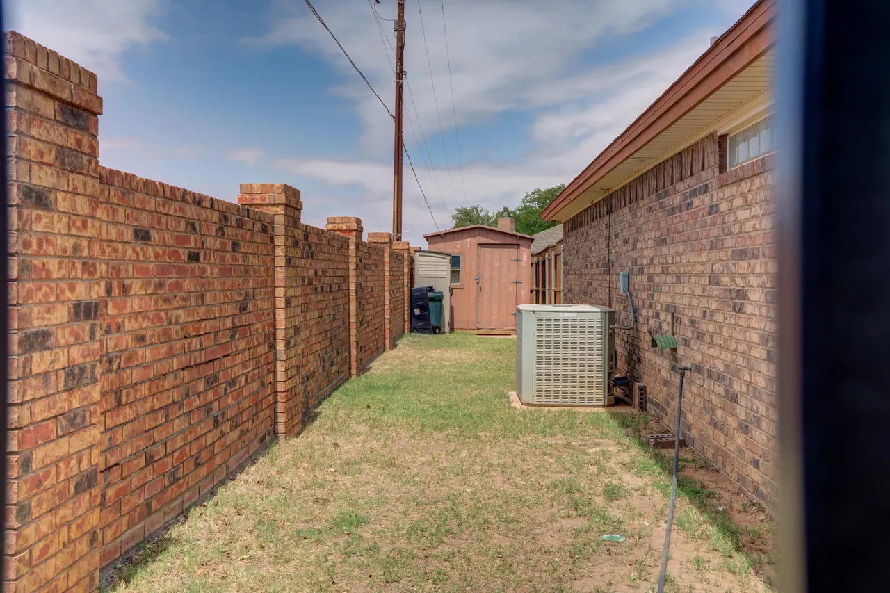 Photo 52 — 112 N York Avenue, Lubbock, TX 79416