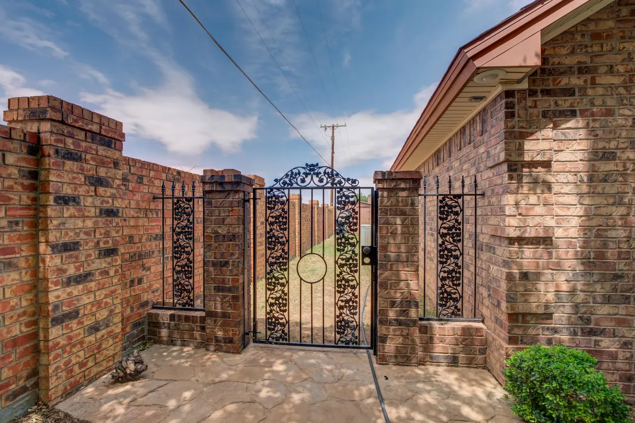 Photo 53 — 112 N York Avenue, Lubbock, TX 79416