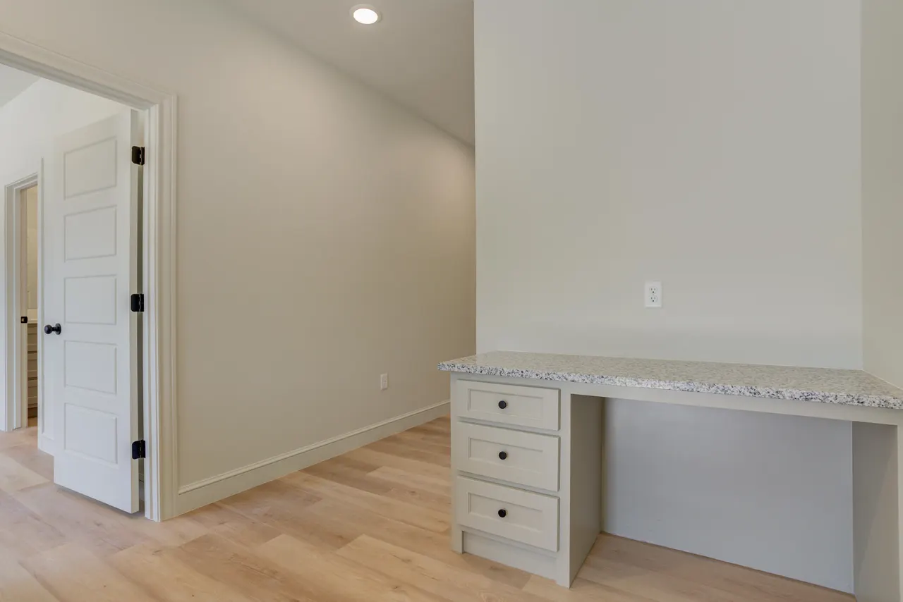 Photo 14 — 2405 Joliet Avenue, Lubbock, TX 79410
