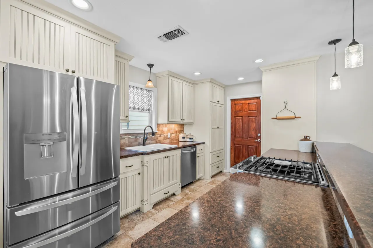 Photo 9 — 4801 53rd Street, Lubbock, TX 79414