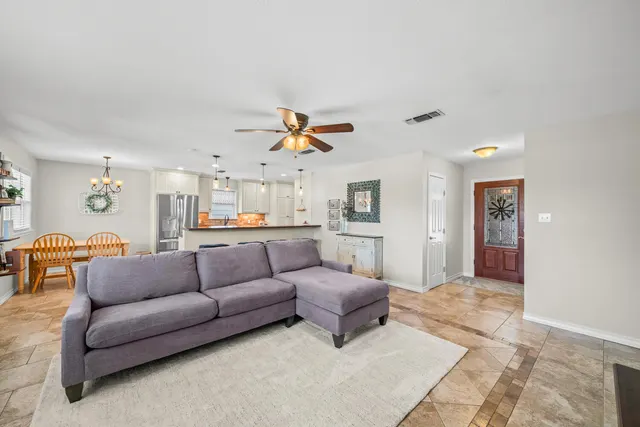 Photo 5 — 4801 53rd Street, Lubbock, TX 79414