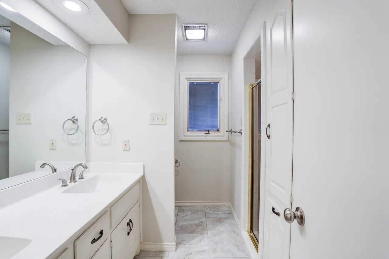 Photo 34 — 8602 Utica Avenue, Lubbock, TX 79424