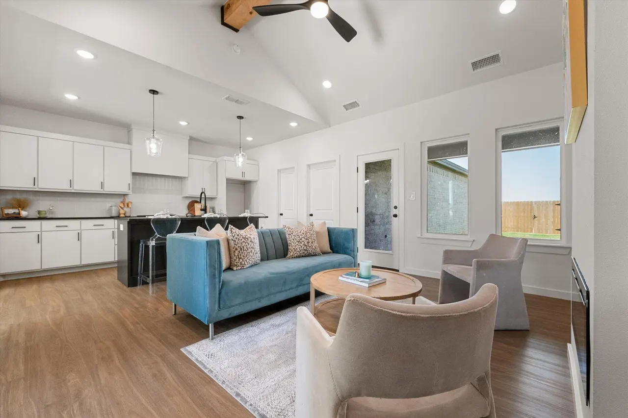 Photo 9 — 708 E 13th Street, Wolfforth, TX 79382