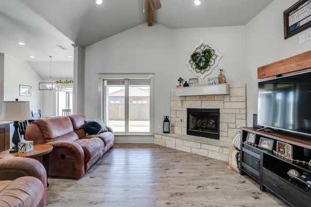 Photo 4 — 2904 138th Street, Lubbock, TX 79423