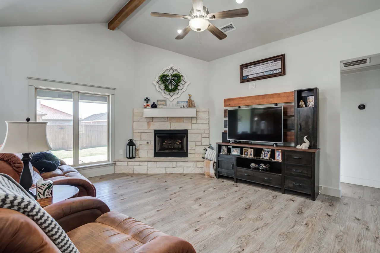 Photo 9 — 2904 138th Street, Lubbock, TX 79423