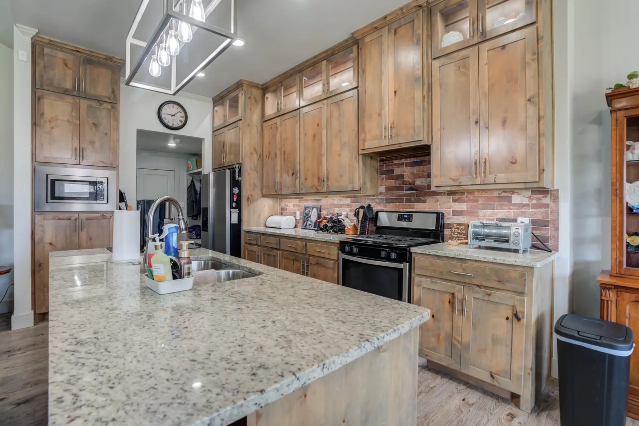 Photo 14 — 2904 138th Street, Lubbock, TX 79423