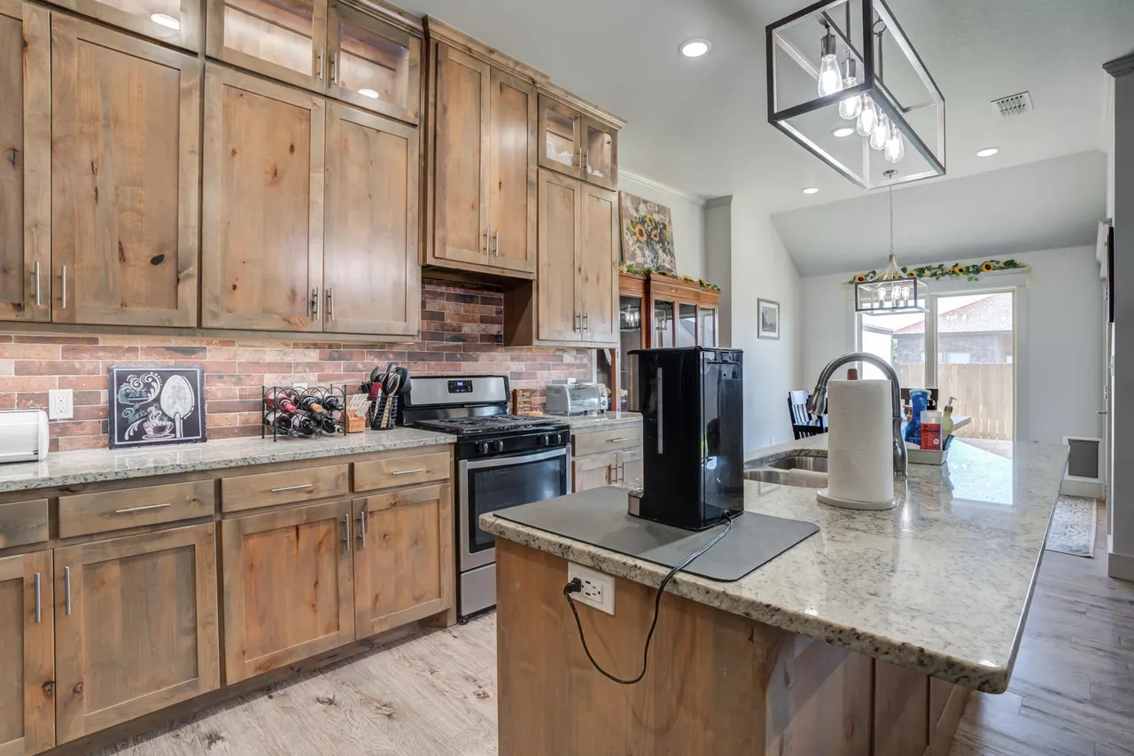 Photo 17 — 2904 138th Street, Lubbock, TX 79423