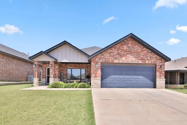 Front exterior — 10117 Avenue W, Lubbock, TX 79423