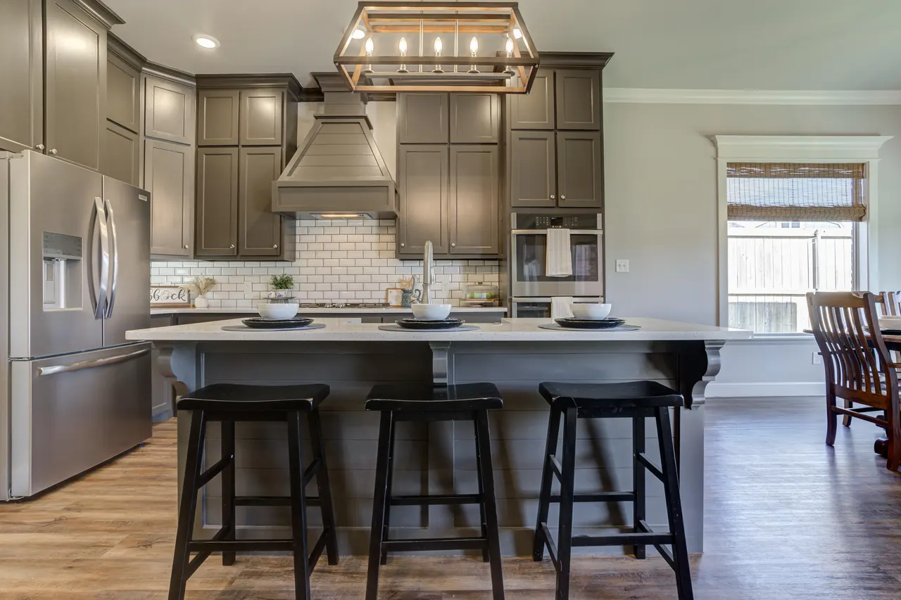 Photo 8 — 712 Ventoso Circle, Wolfforth, TX 79382