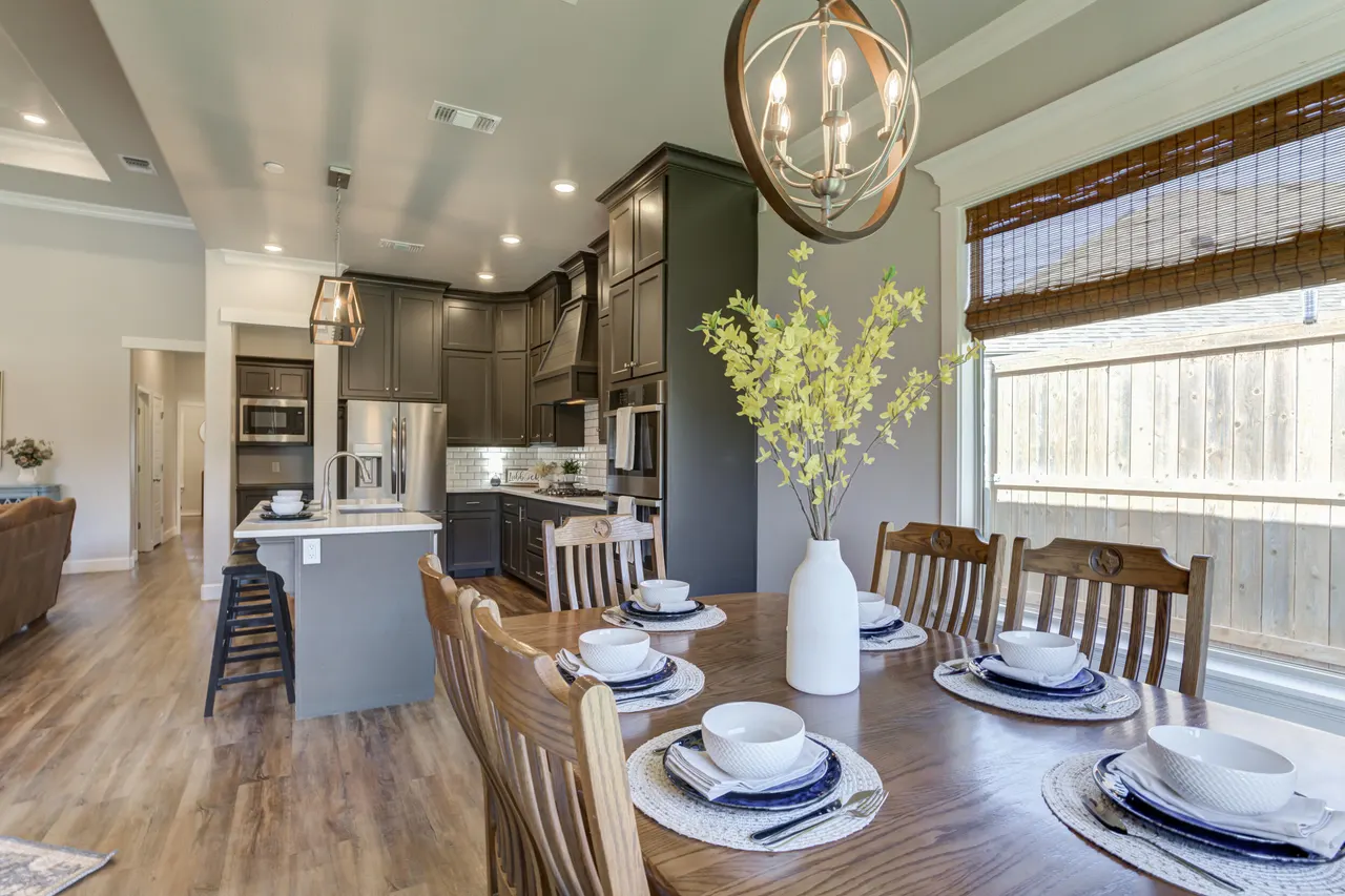 Photo 16 — 712 Ventoso Circle, Wolfforth, TX 79382